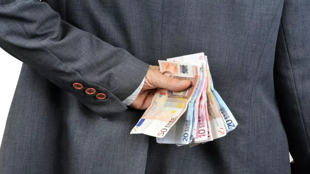 Consequências de não pagar impostos